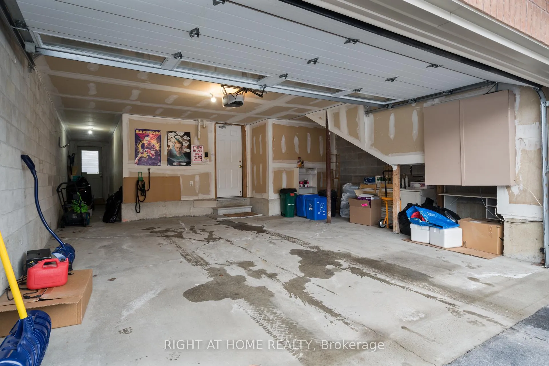 Photo 34 of 16 Honeywood Road, Vaughan, Patterson — HOMEH