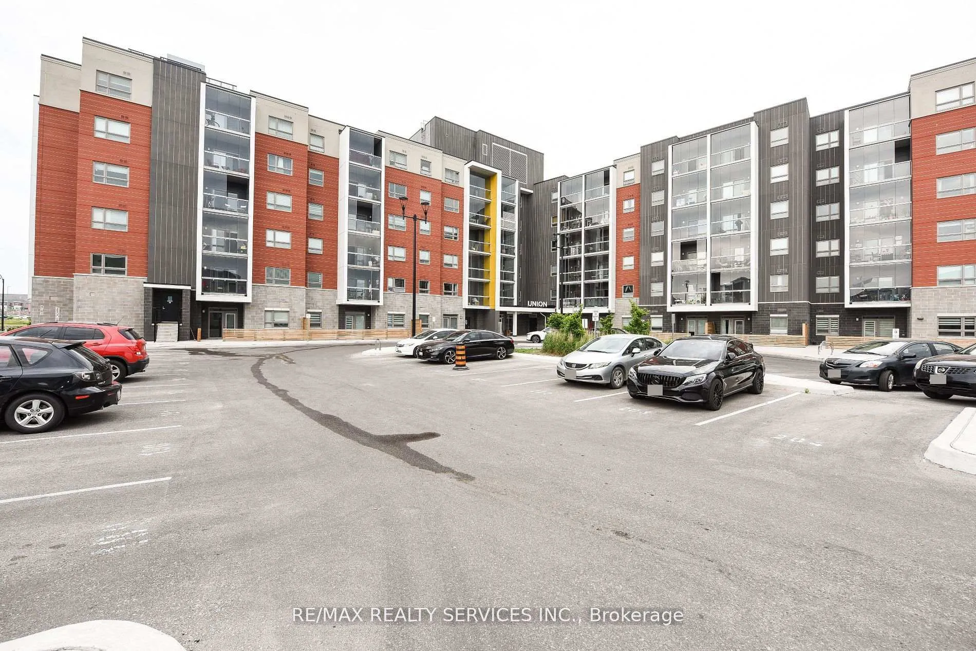 Photo 2 of Unit 103, 200 Lagerfeld Drive, Brampton, Northwest Brampton — HOMEH