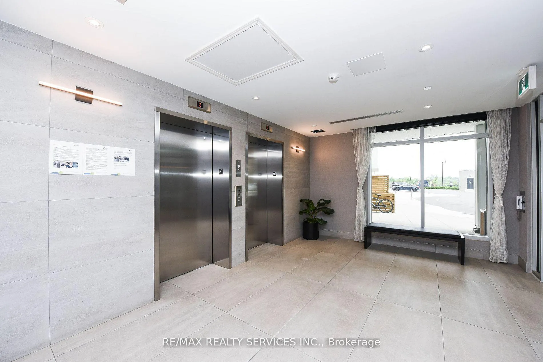 Photo 4 of Unit 103, 200 Lagerfeld Drive, Brampton, Northwest Brampton — HOMEH