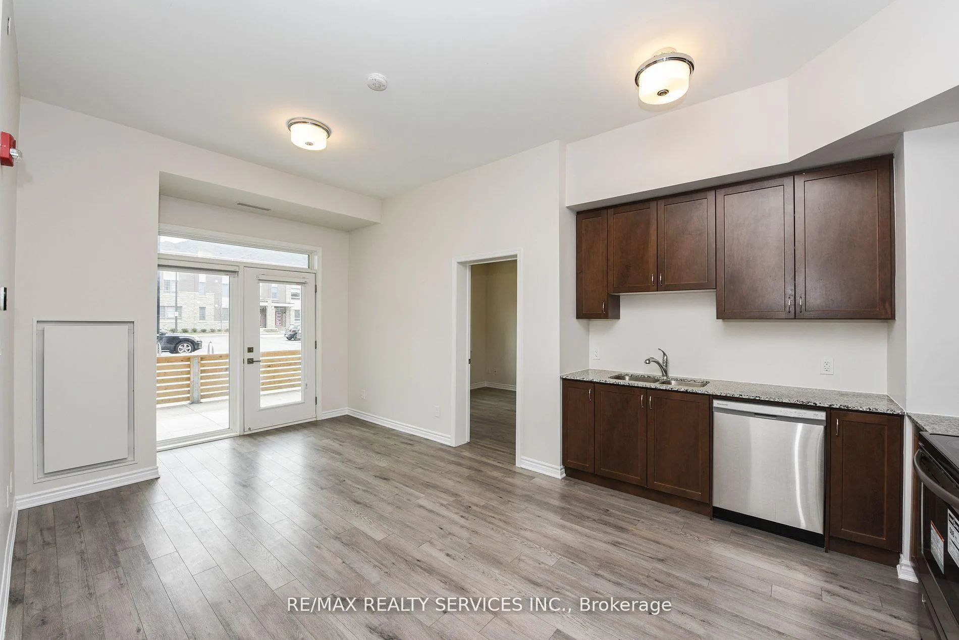 Photo 9 of Unit 103, 200 Lagerfeld Drive, Brampton, Northwest Brampton — HOMEH