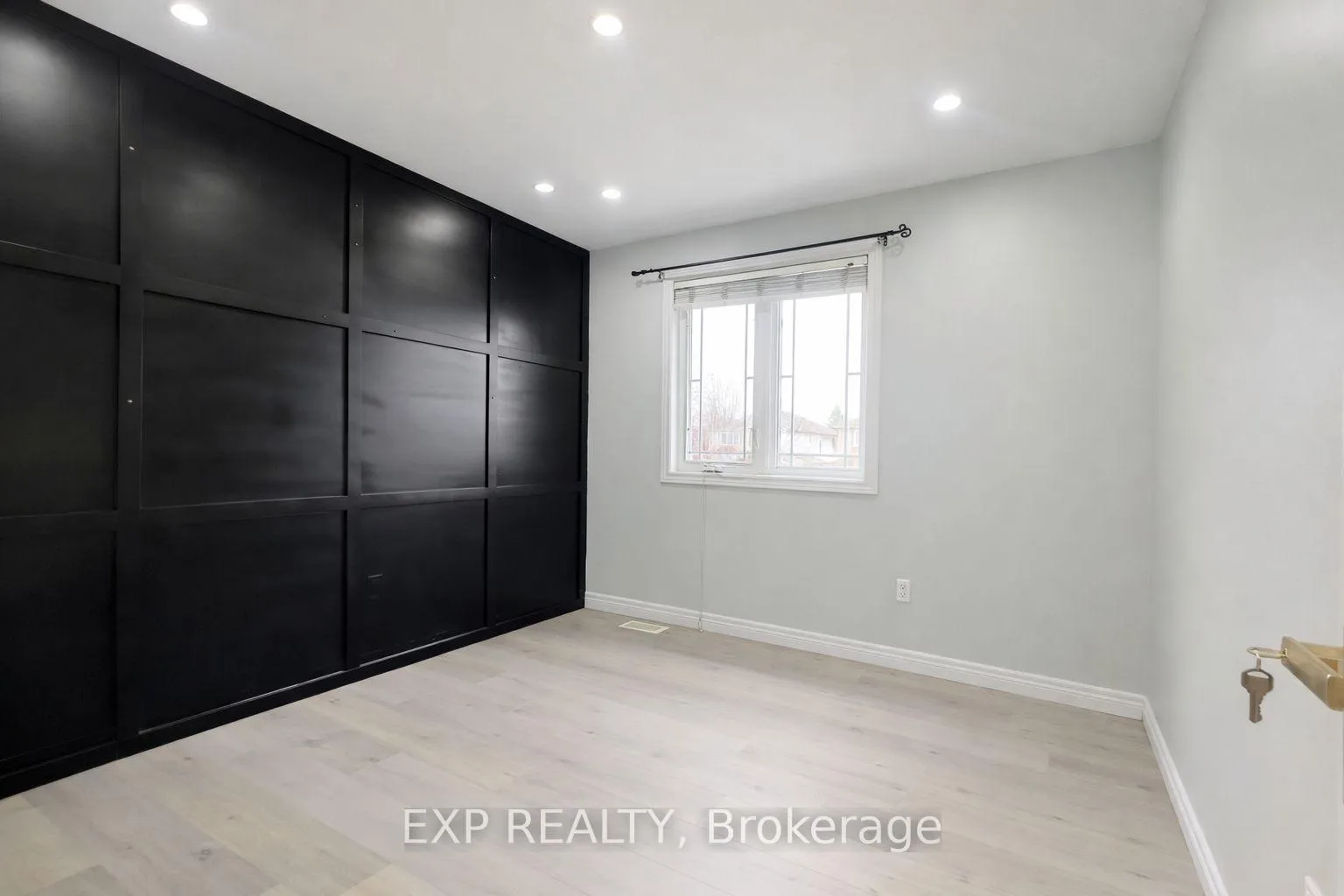 Photo 17 of Unit UPPER, 469 Dansbury Drive, Waterloo — HOMEH