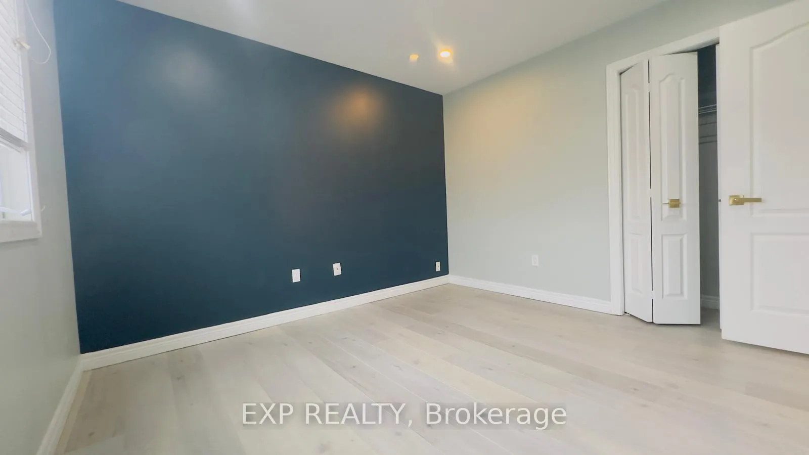 Photo 28 of Unit UPPER, 469 Dansbury Drive, Waterloo — HOMEH