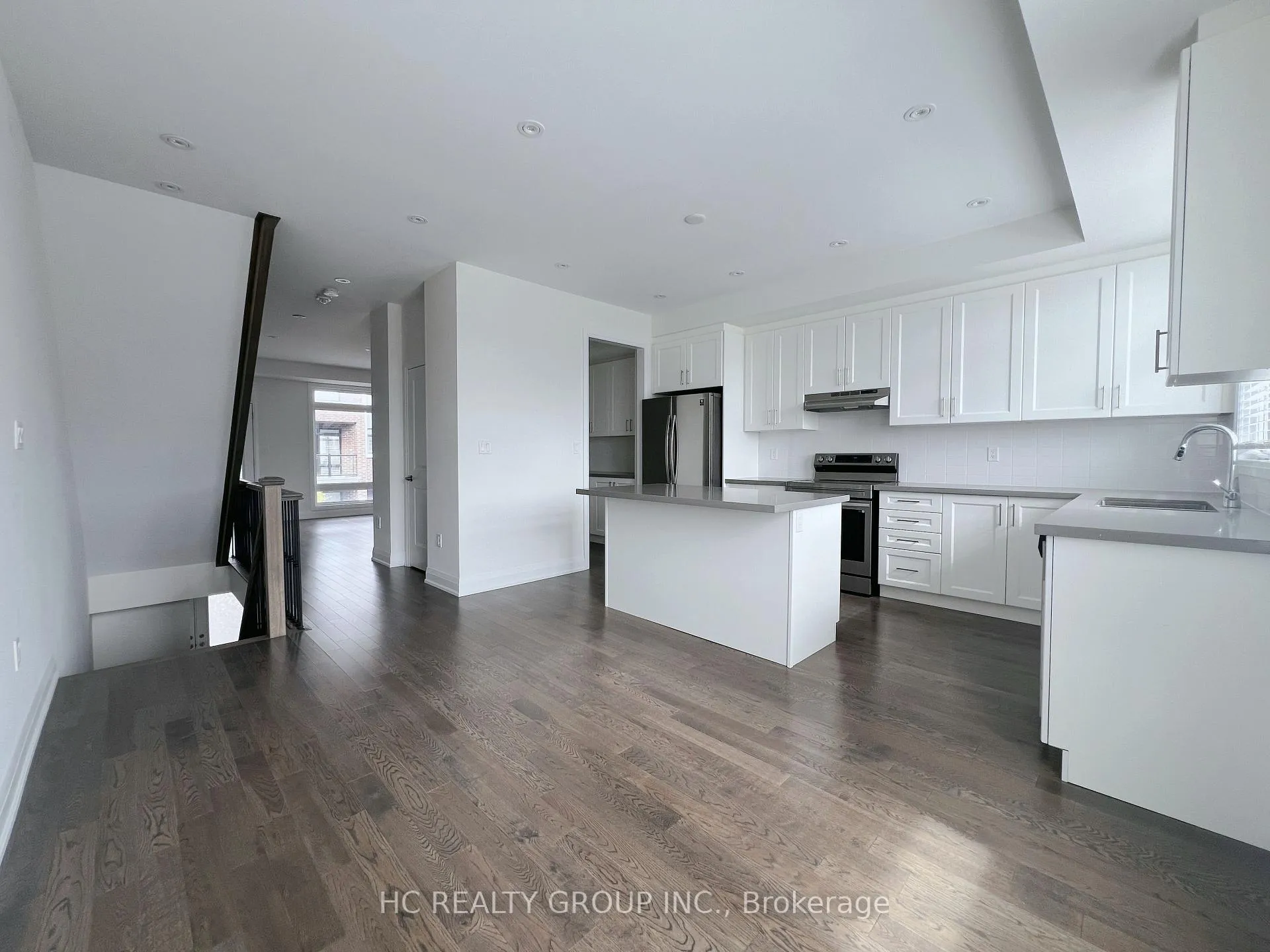 Photo 10 of 142 Moneypenny Place, Vaughan, Beverley Glen — HOMEH