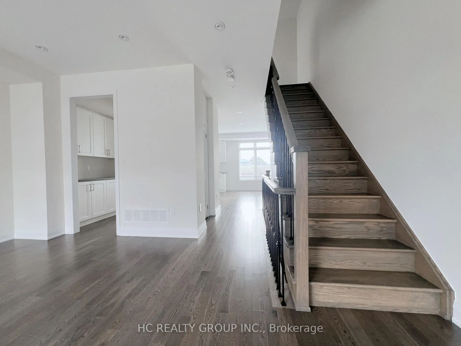 Photo 12 of 142 Moneypenny Place, Vaughan, Beverley Glen — HOMEH