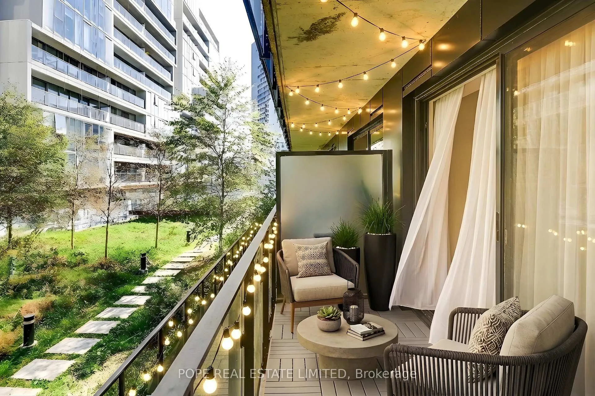 Photo 2 of Unit 449, 47 Lower River Street, Toronto, Moss Park — HOMEH
