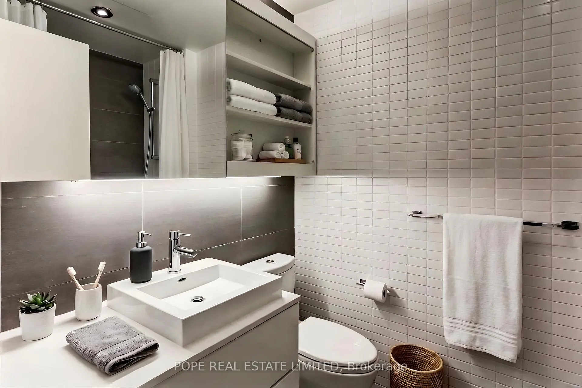 Photo 5 of Unit 449, 47 Lower River Street, Toronto, Moss Park — HOMEH
