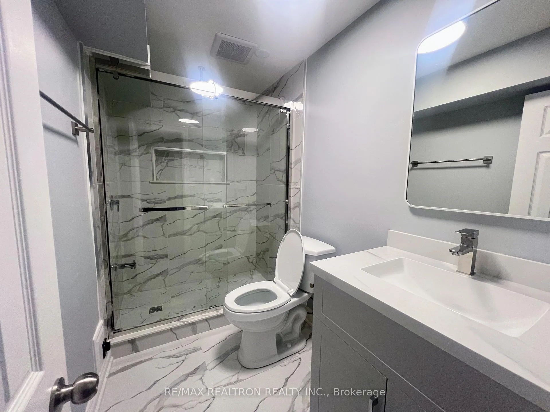 Photo 6 of Unit Basement, 1515 Mendelson Heights, Milton, Ford — HOMEH