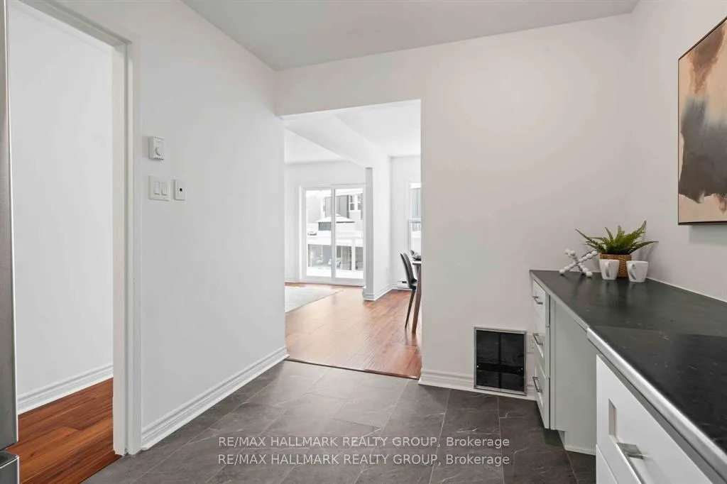 Photo 11 of Unit 223, 3445 Uplands Drive, Ottawa, Hunt Club — HOMEH