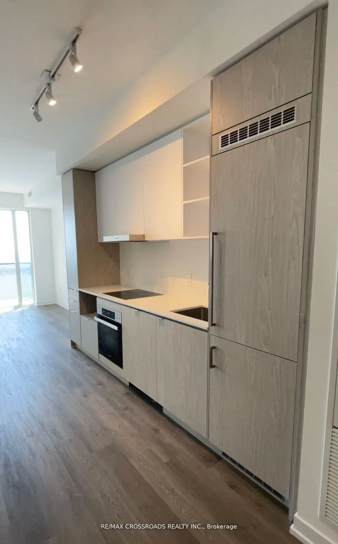 Photo 8 of Unit 6710, 55 Cooper Street, Toronto, Waterfront Communities — HOMEH