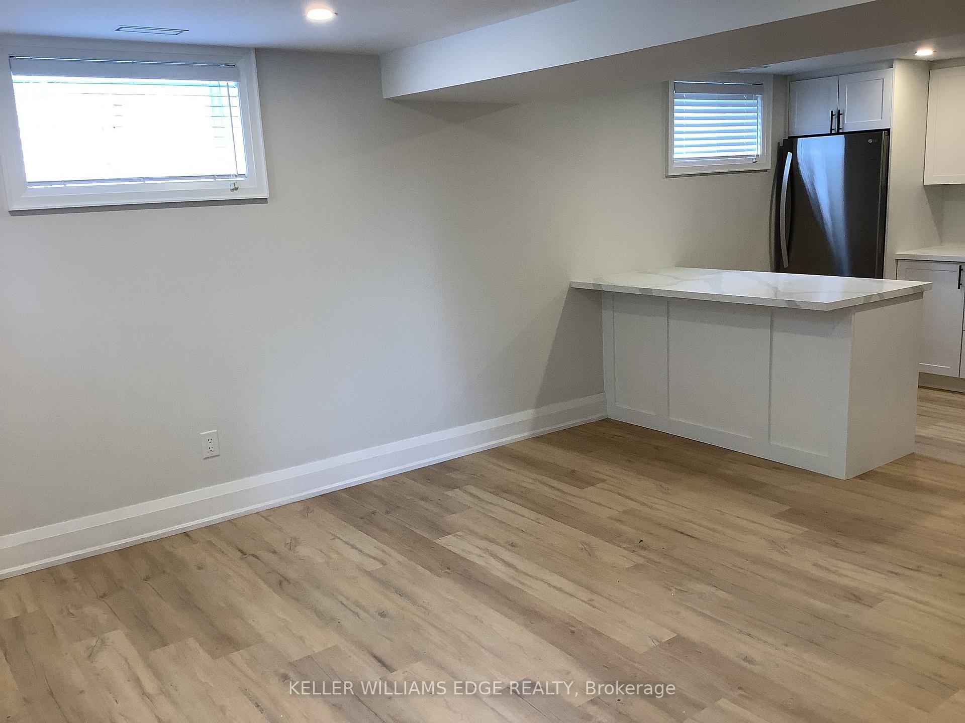 Photo 3 of Unit 2, 229 West 18th Street, Hamilton, Buchanan — HOMEH