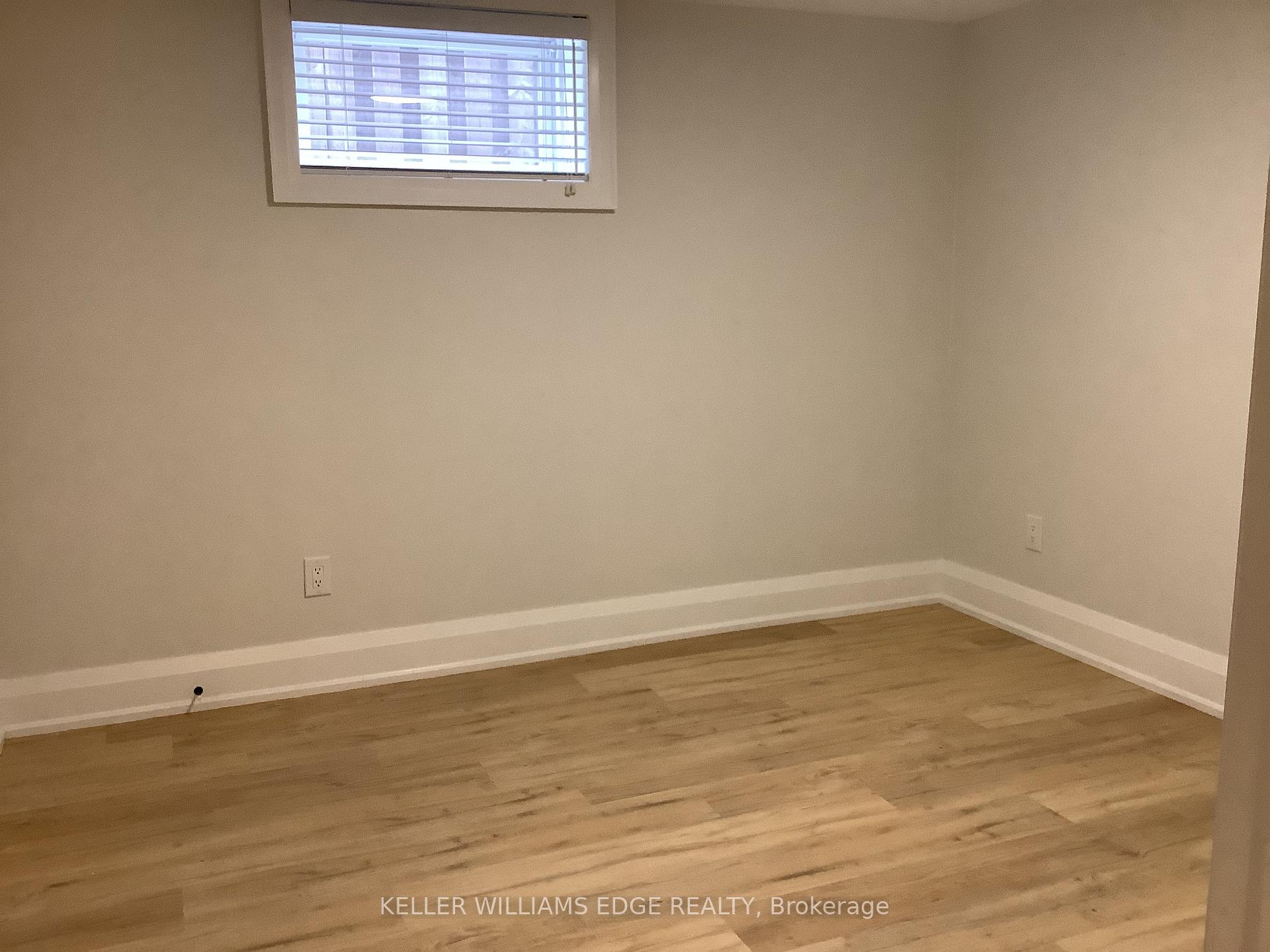 Photo 8 of Unit 2, 229 West 18th Street, Hamilton, Buchanan — HOMEH