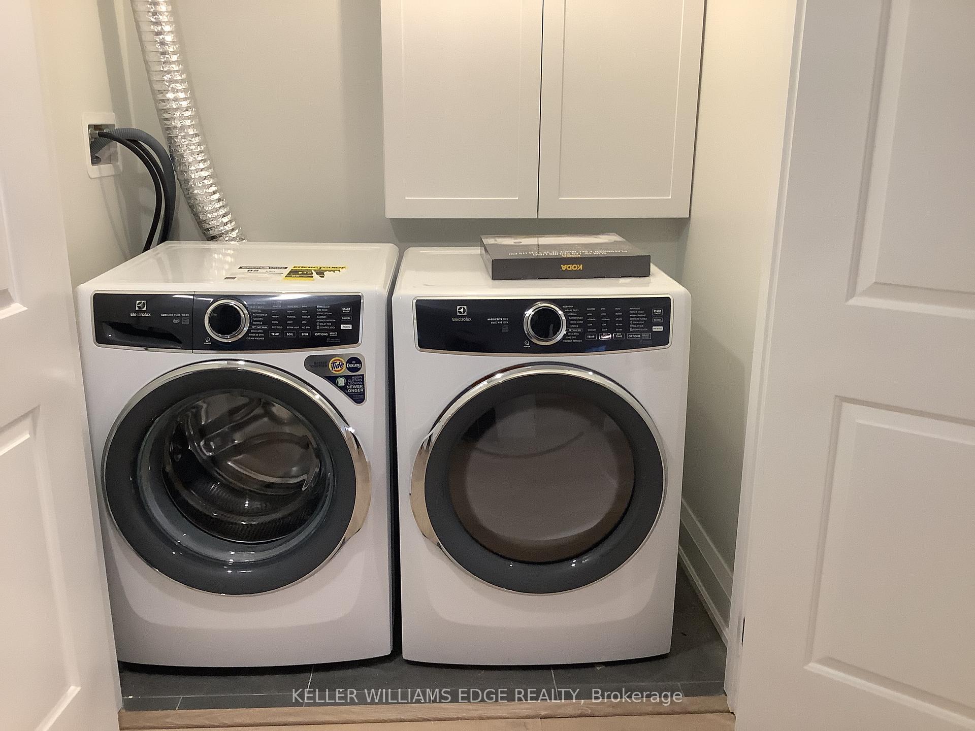 Photo 11 of Unit 2, 229 West 18th Street, Hamilton, Buchanan — HOMEH