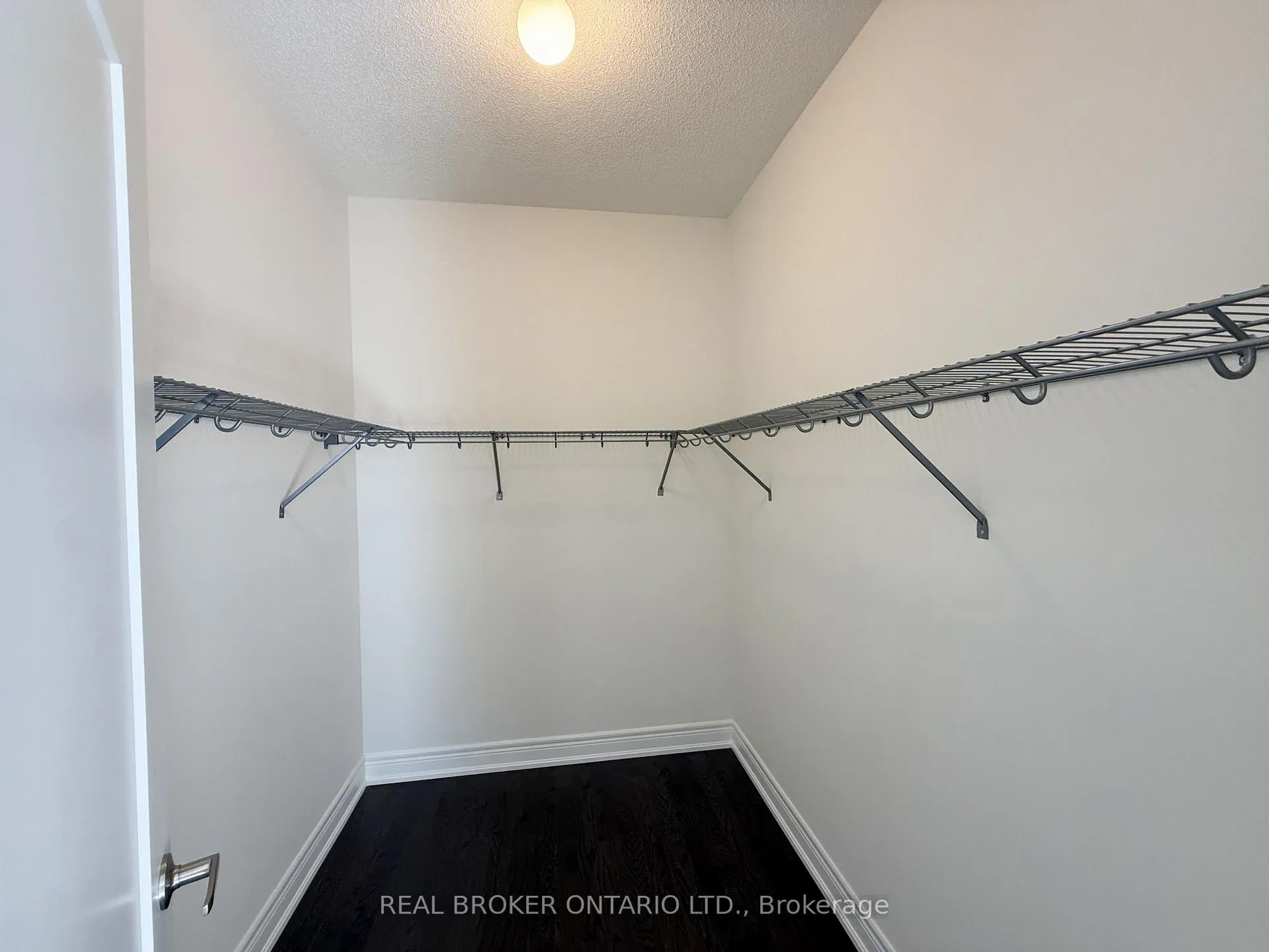 Photo 28 of 33 Cecil Saunders Drive, Georgina, Keswick South — HOMEH