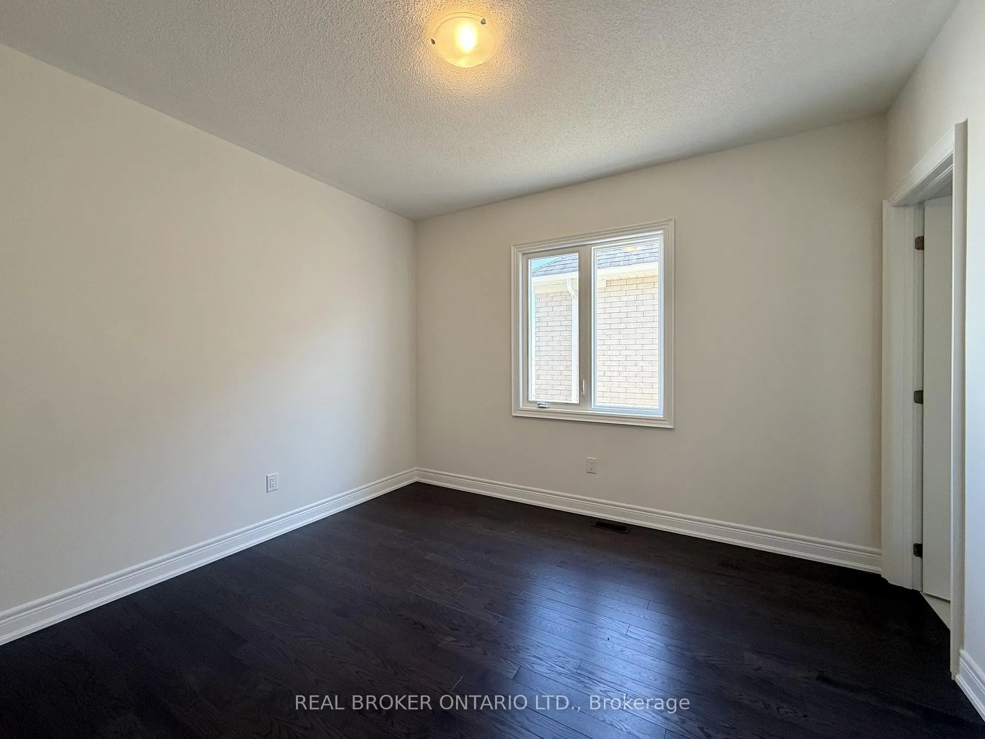 Photo 36 of 33 Cecil Saunders Drive, Georgina, Keswick South — HOMEH