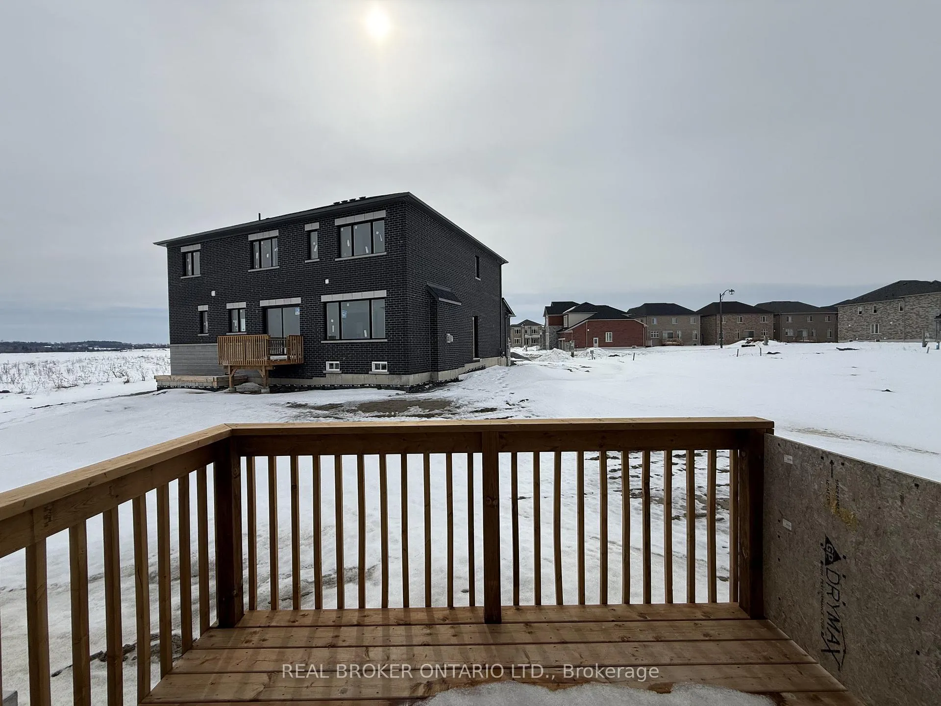 Photo 41 of 33 Cecil Saunders Drive, Georgina, Keswick South — HOMEH