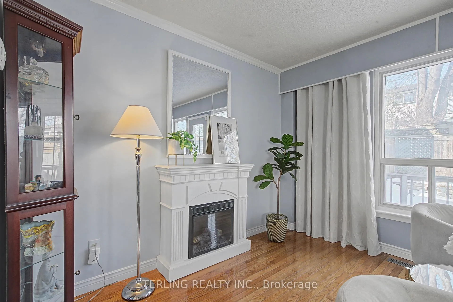 Photo 9 of 673 Balsam Crescent, Oshawa, Lakeview — HOMEH