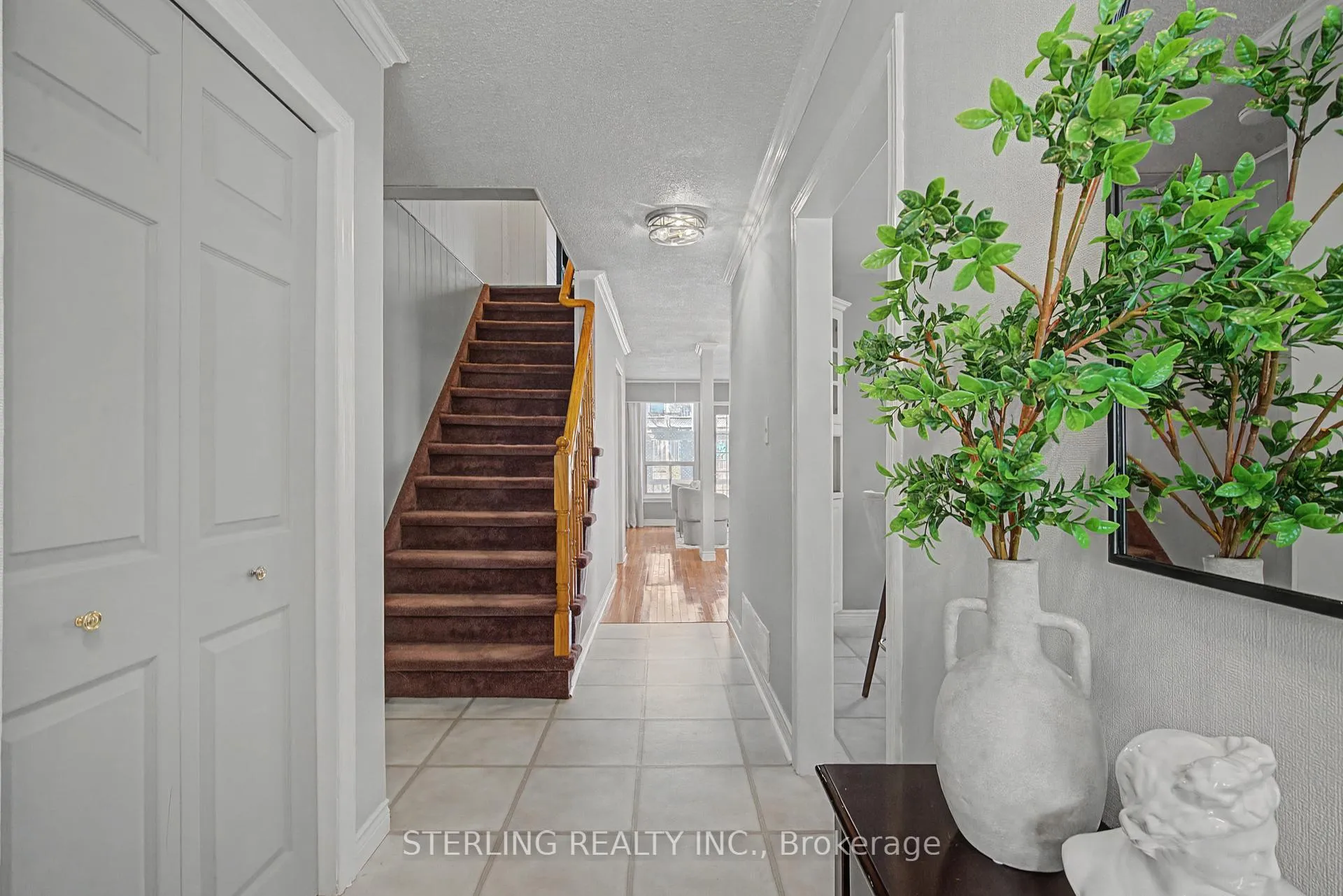 Photo 16 of 673 Balsam Crescent, Oshawa, Lakeview — HOMEH