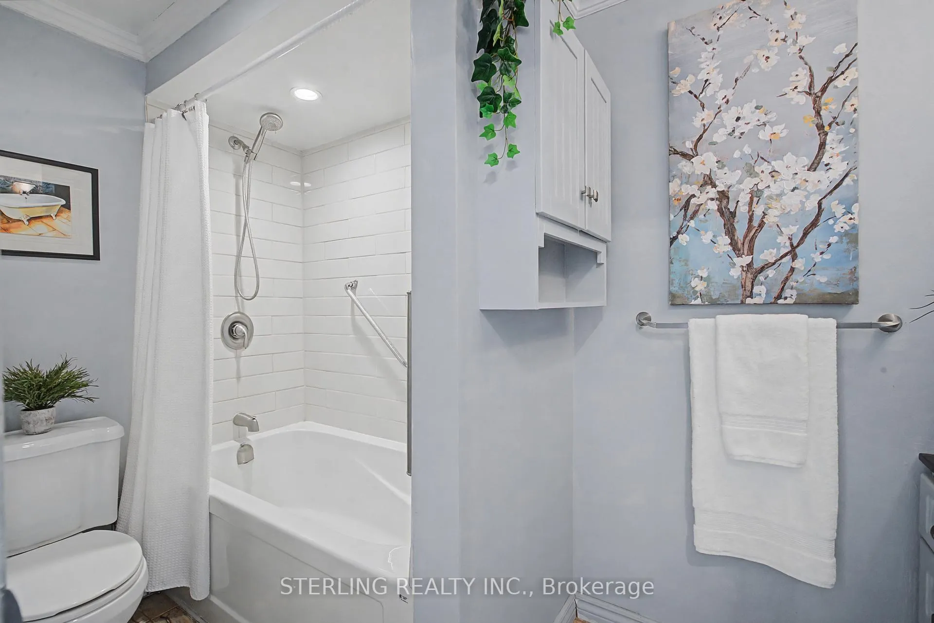 Photo 23 of 673 Balsam Crescent, Oshawa, Lakeview — HOMEH
