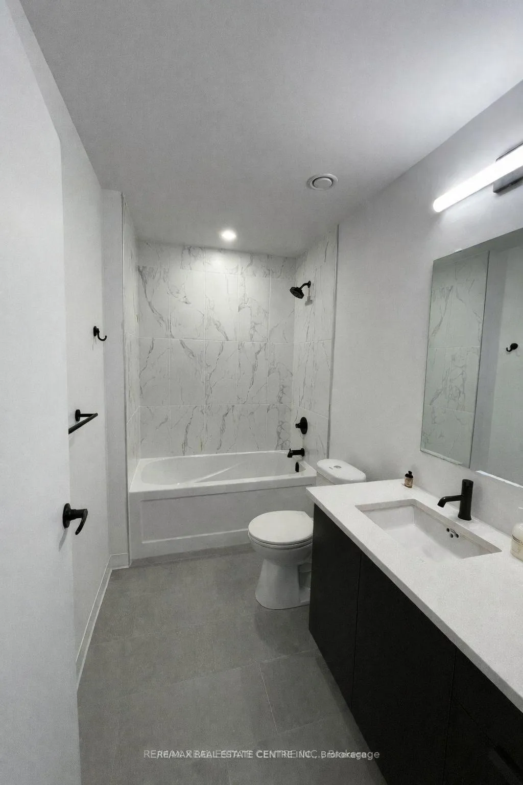 Photo 11 of 120 Huron Street, Guelph, St. Patrick's Ward — HOMEH