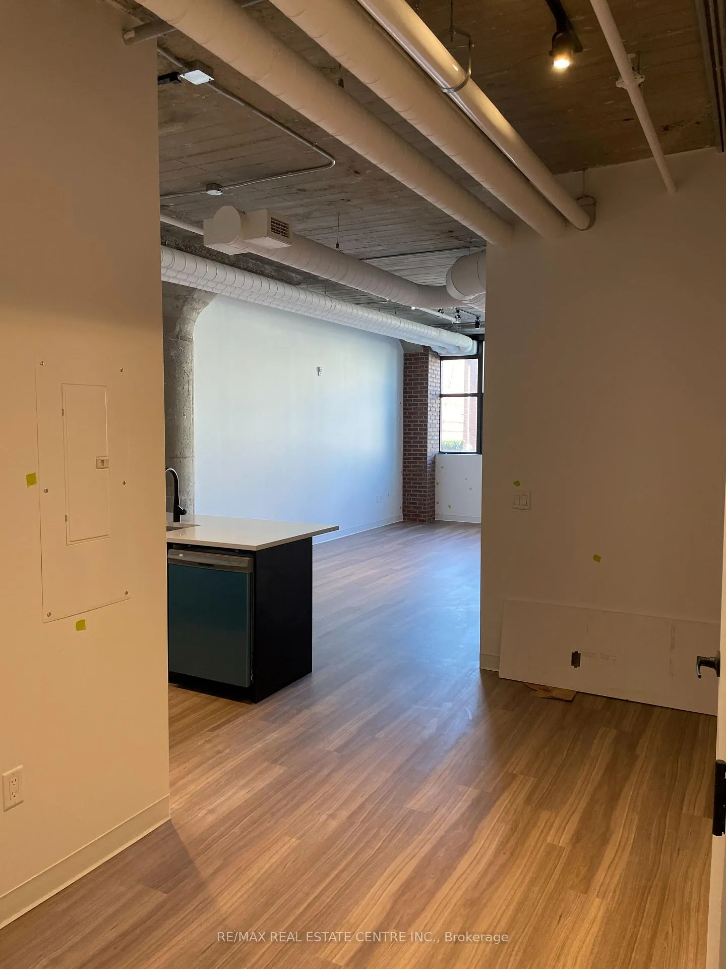 Photo 13 of 120 Huron Street, Guelph, St. Patrick's Ward — HOMEH