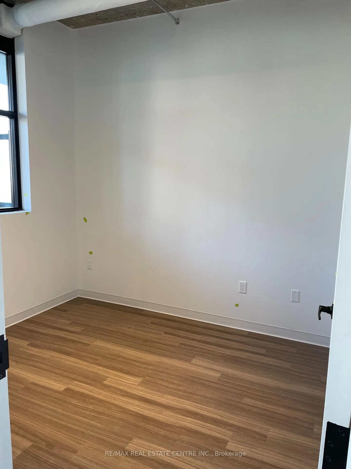 Photo 15 of 120 Huron Street, Guelph, St. Patrick's Ward — HOMEH