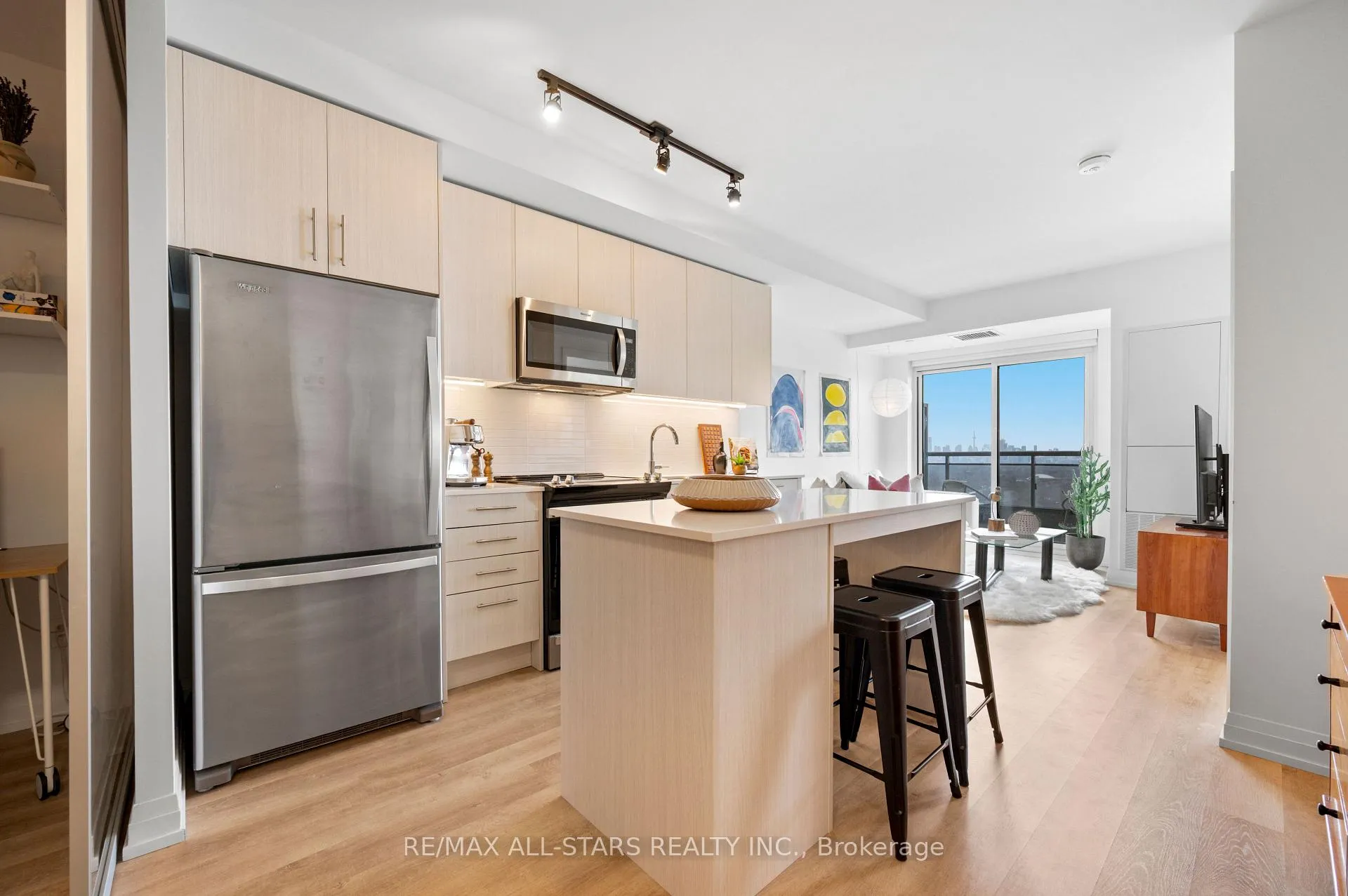 Photo 12 of Unit 2310, 286 Main Street, Toronto, East End-Danforth — HOMEH