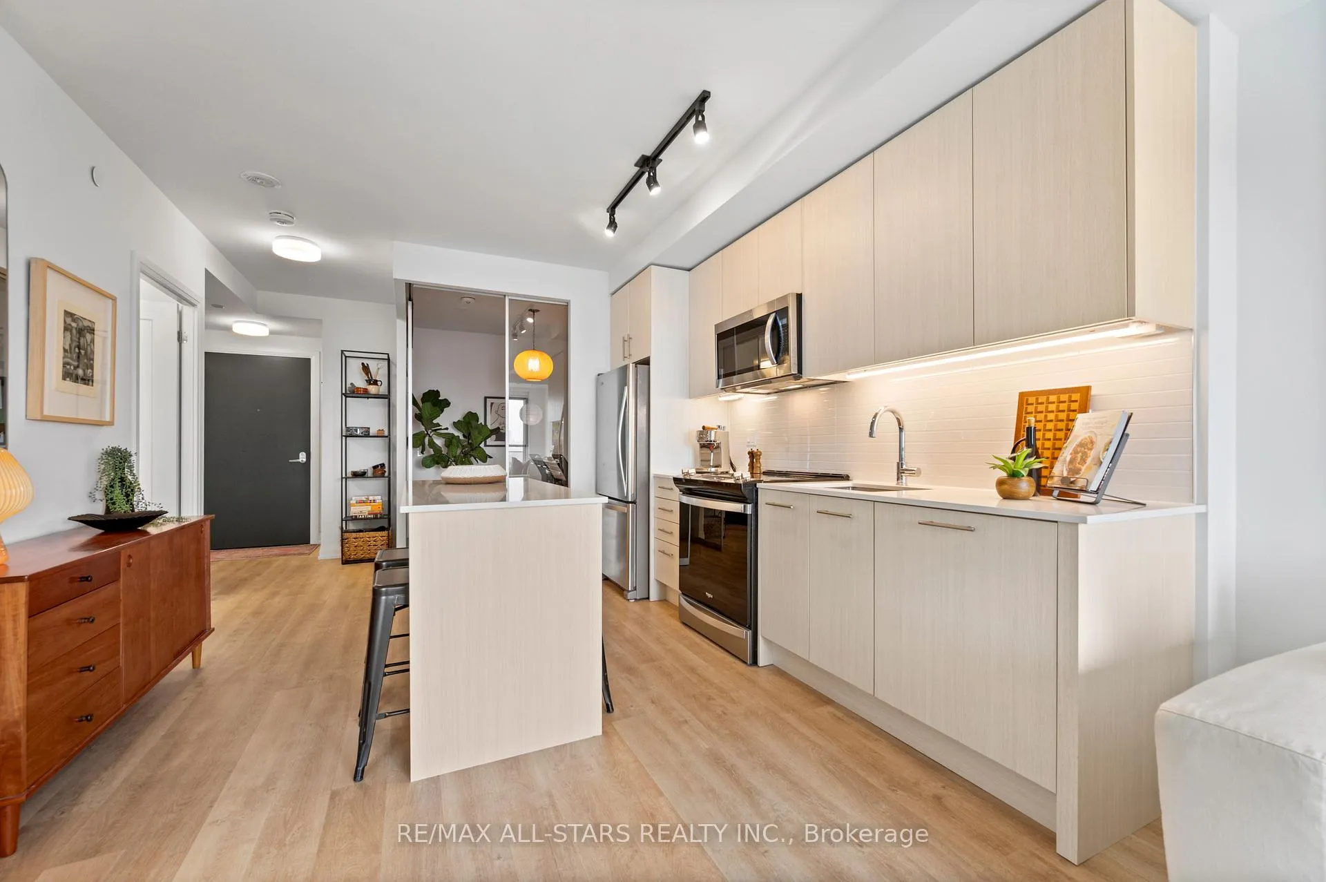 Photo 16 of Unit 2310, 286 Main Street, Toronto, East End-Danforth — HOMEH