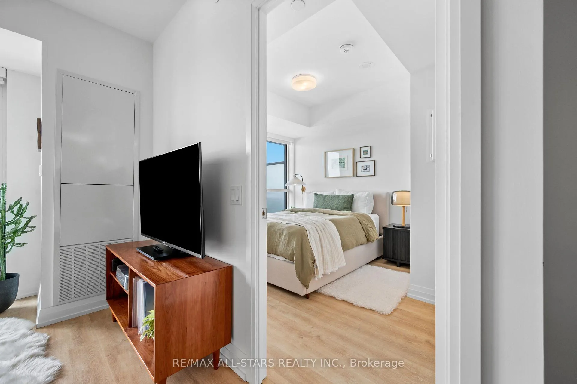 Photo 25 of Unit 2310, 286 Main Street, Toronto, East End-Danforth — HOMEH