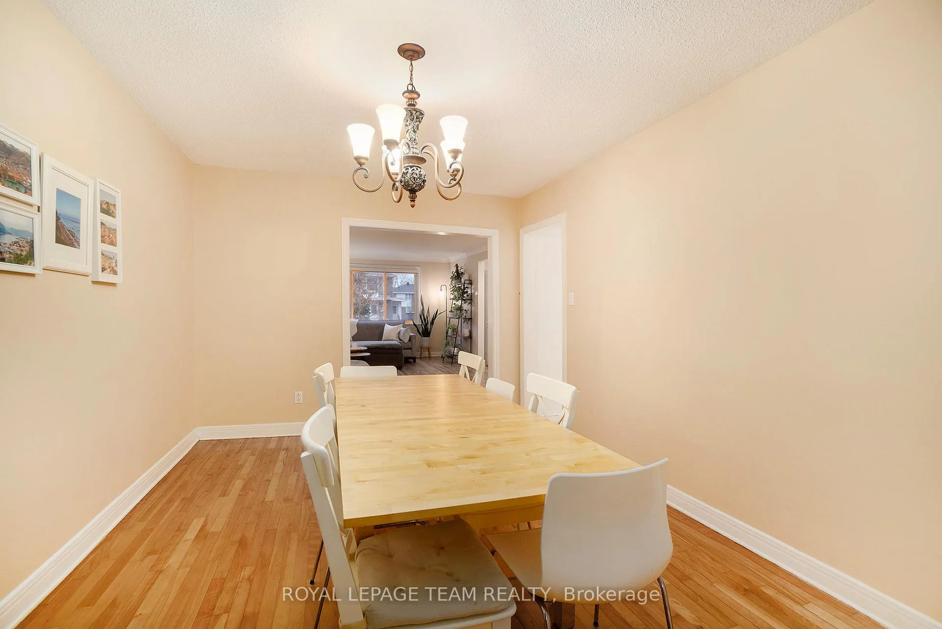 Photo 8 of 2493 Clementine Boulevard, Ottawa, Heron Park — HOMEH