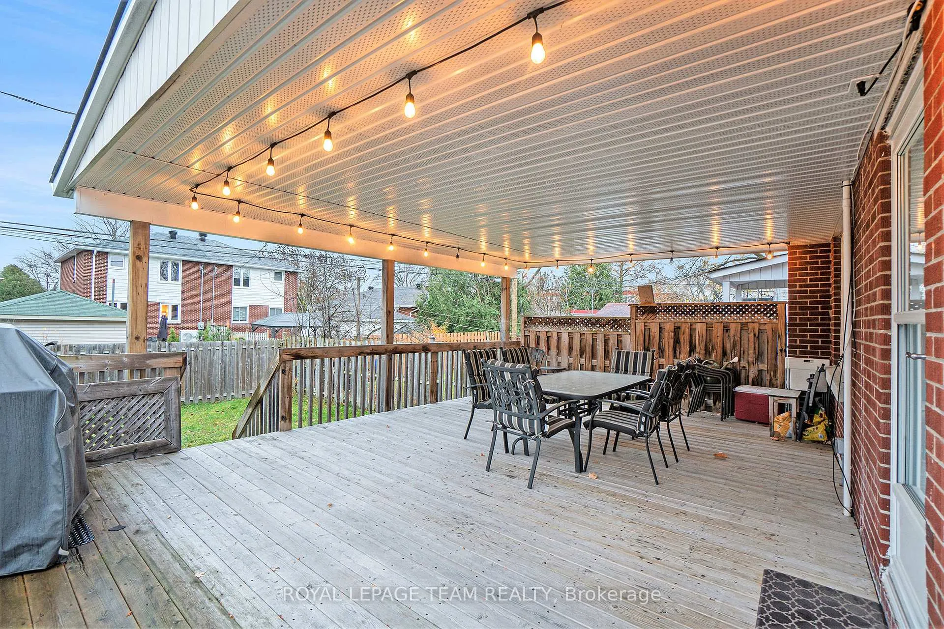 Photo 23 of 2493 Clementine Boulevard, Ottawa, Heron Park — HOMEH