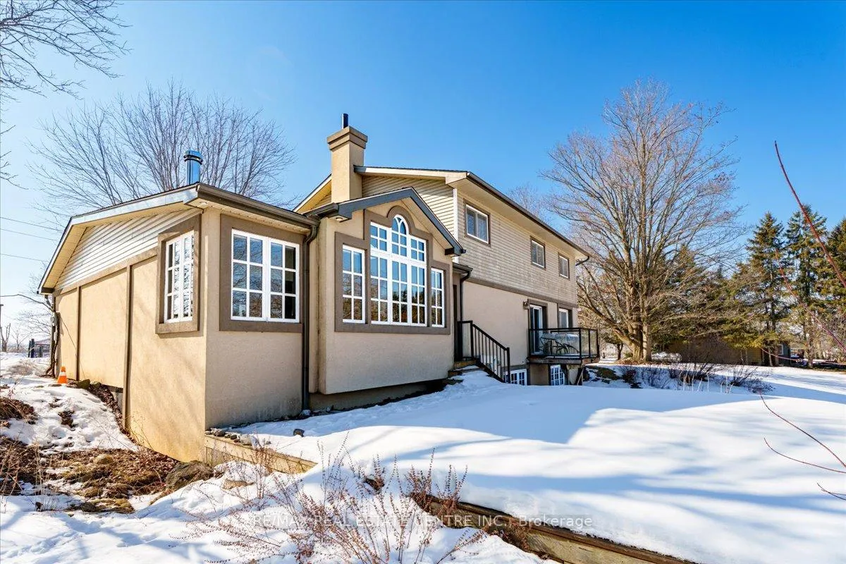 Photo 11 of 1093 Regional Road 97, Hamilton, Rural Flamborough — HOMEH