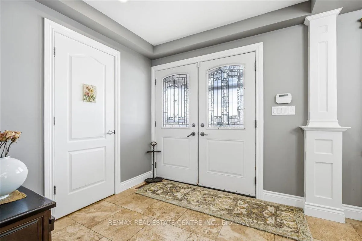 Photo 21 of 1093 Regional Road 97, Hamilton, Rural Flamborough — HOMEH