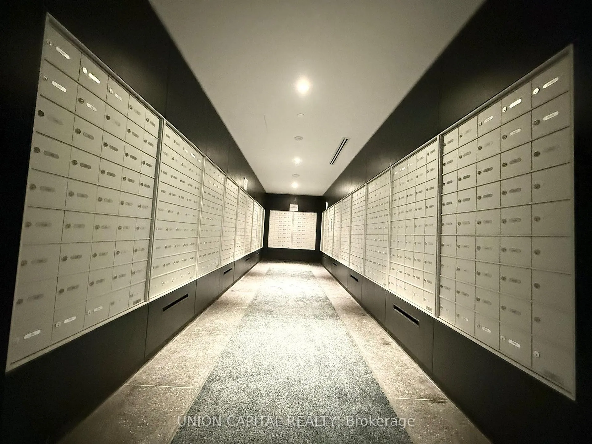 Photo 15 of Unit 1908, 110 Broadway Avenue, Toronto, Mount Pleasant West — HOMEH