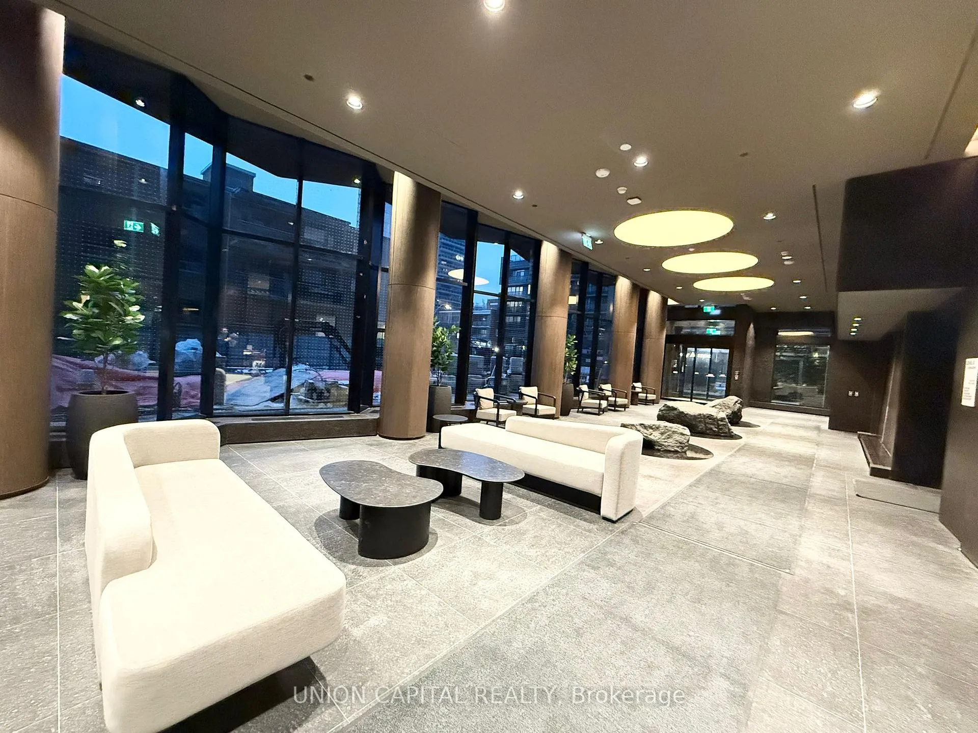 Photo 17 of Unit 1908, 110 Broadway Avenue, Toronto, Mount Pleasant West — HOMEH