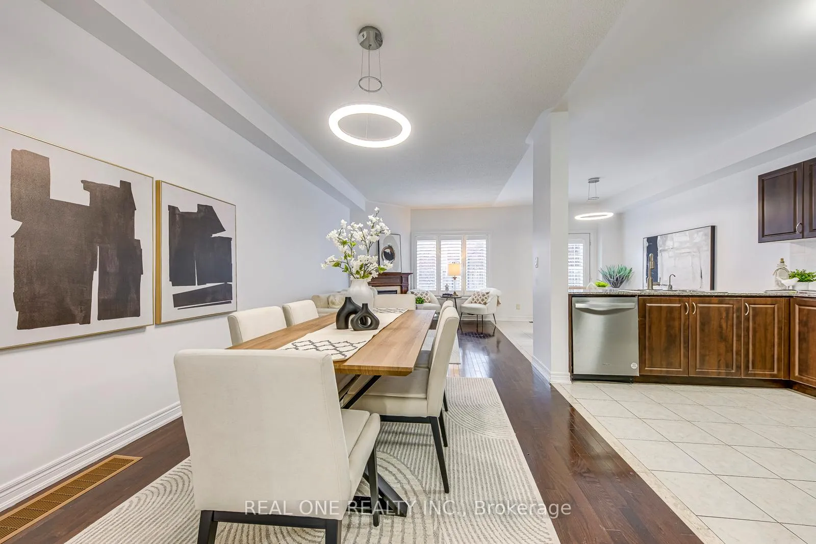 Photo 8 of 1331 Kestell Boulevard, Oakville, Joshua Creek — HOMEH