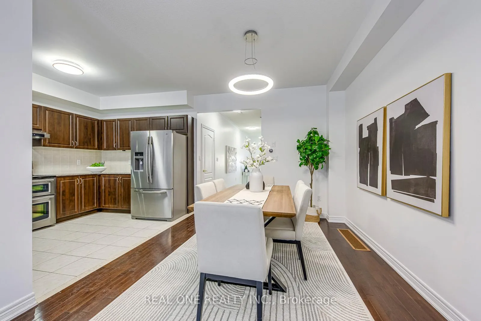 Photo 11 of 1331 Kestell Boulevard, Oakville, Joshua Creek — HOMEH
