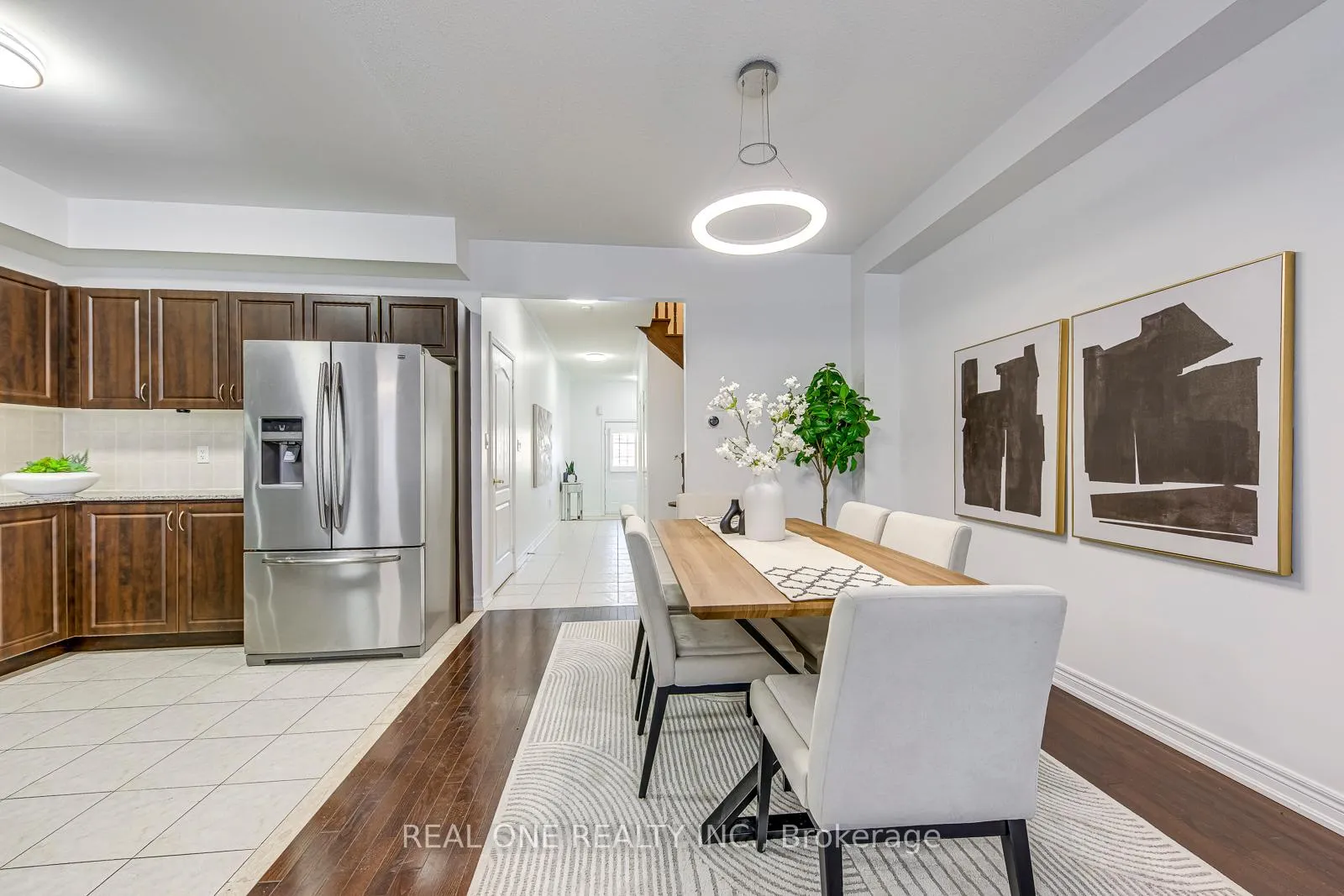 Photo 12 of 1331 Kestell Boulevard, Oakville, Joshua Creek — HOMEH