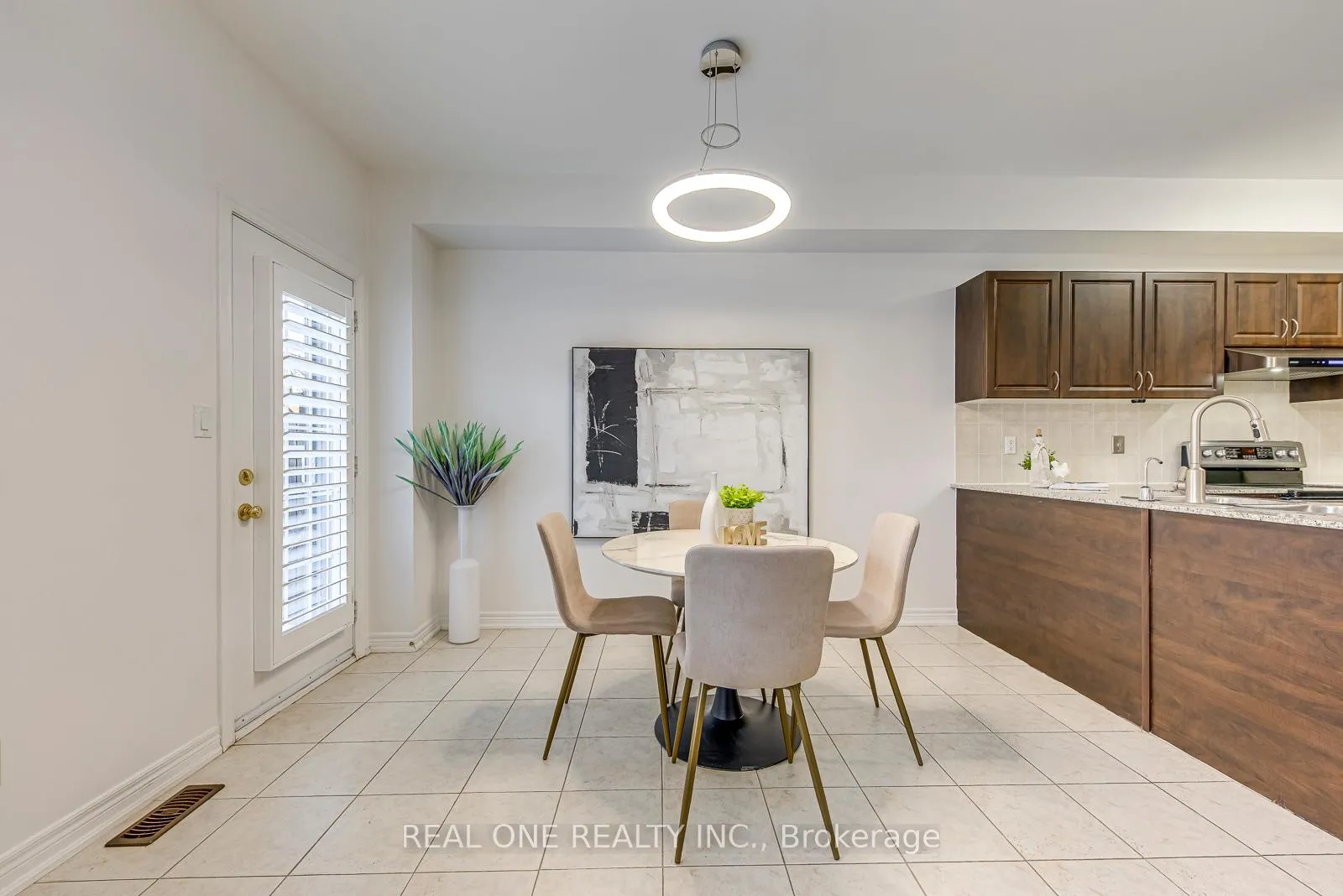 Photo 19 of 1331 Kestell Boulevard, Oakville, Joshua Creek — HOMEH