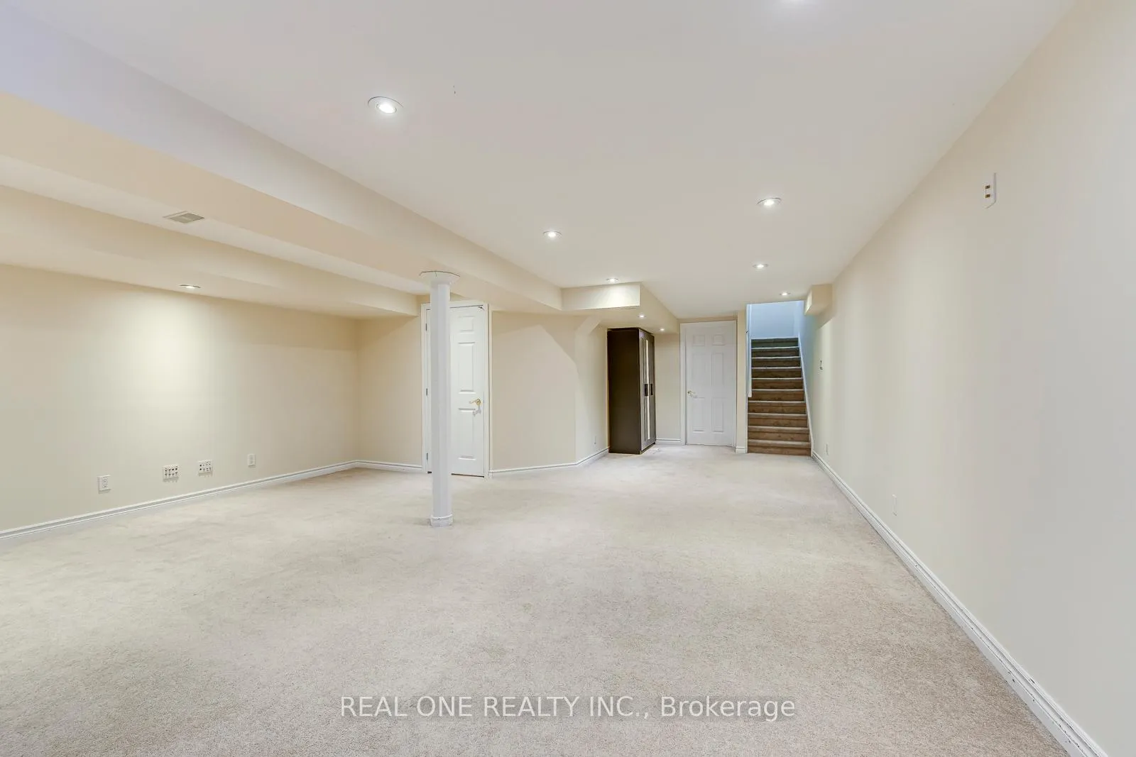 Photo 44 of 1331 Kestell Boulevard, Oakville, Joshua Creek — HOMEH