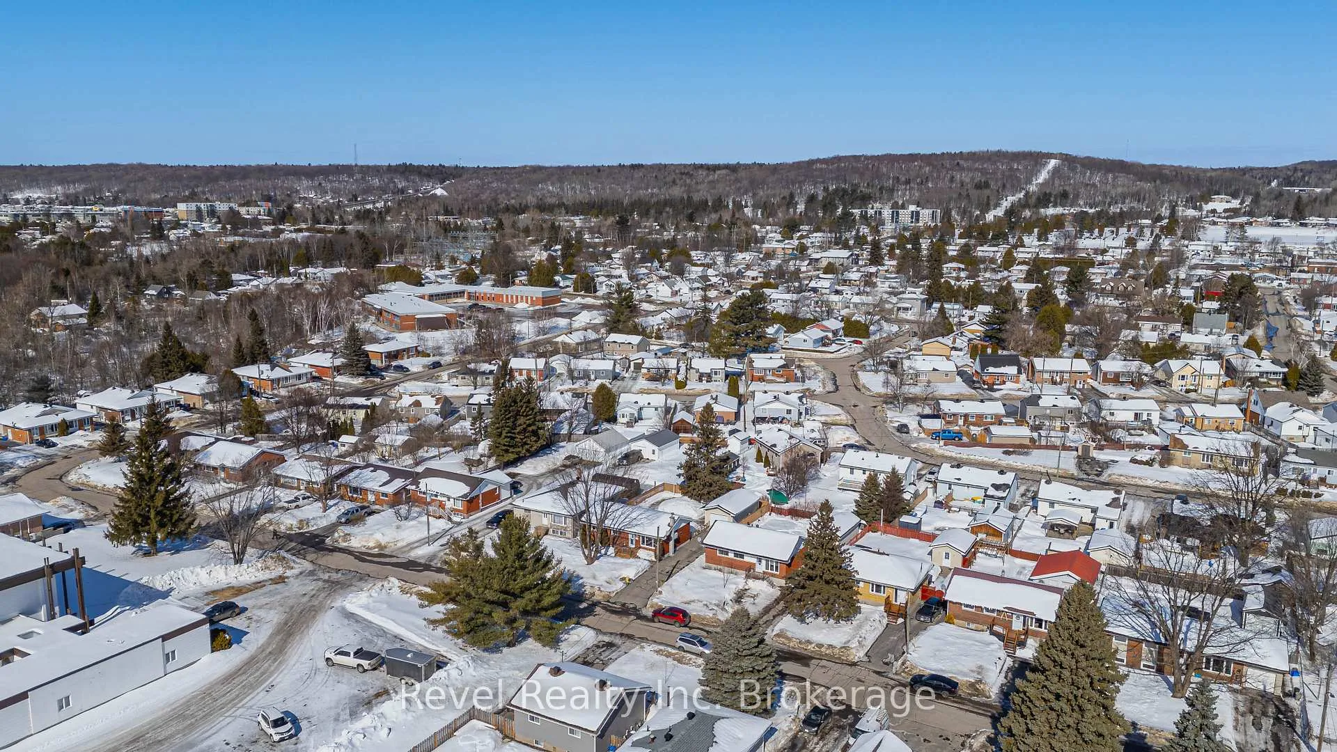 Photo 36 of 372 Mckenzie Avenue, North Bay, Widdifield — HOMEH