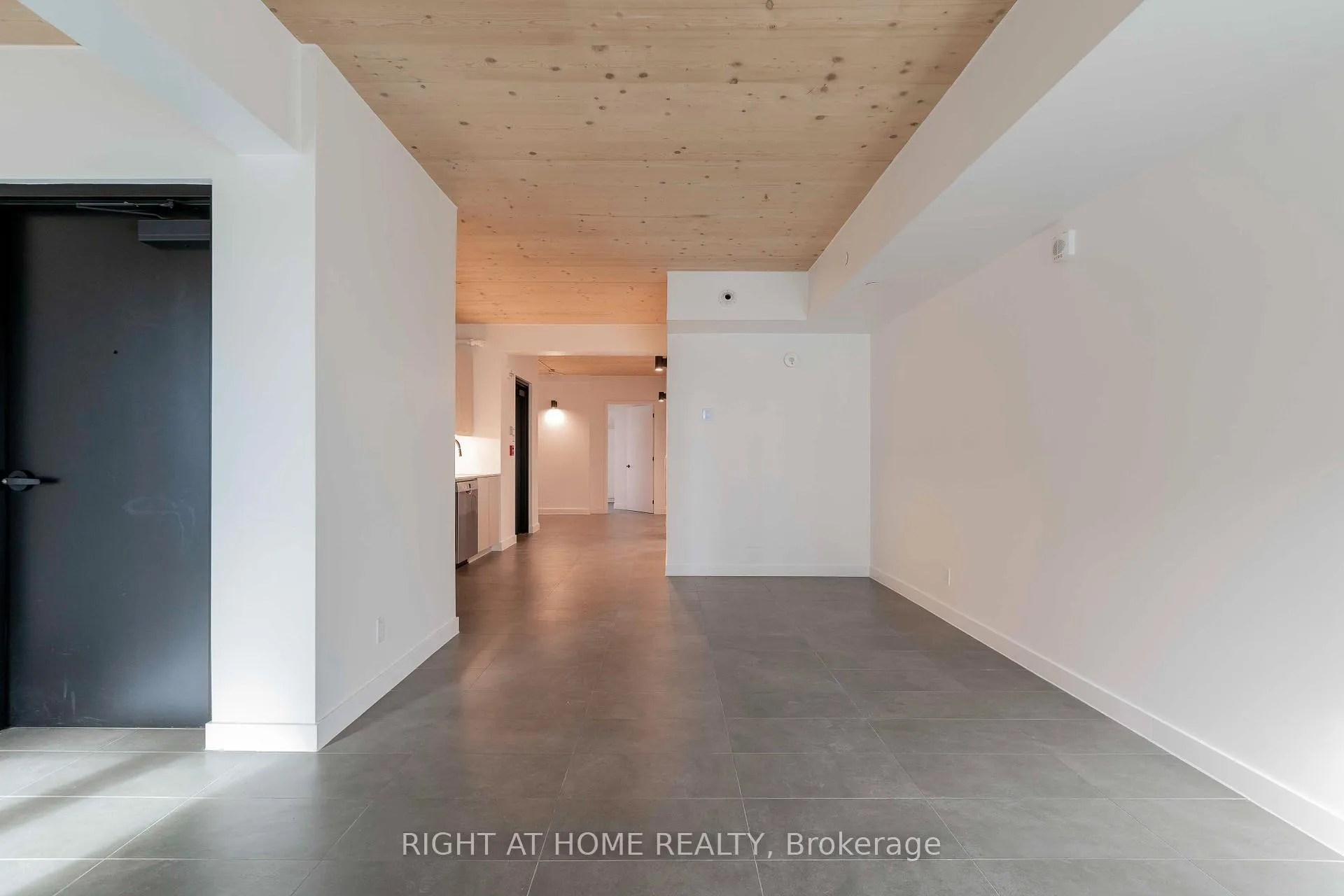 Photo 14 of Unit 302, 1598 Queen Street E, Toronto, Greenwood-Coxwell — HOMEH