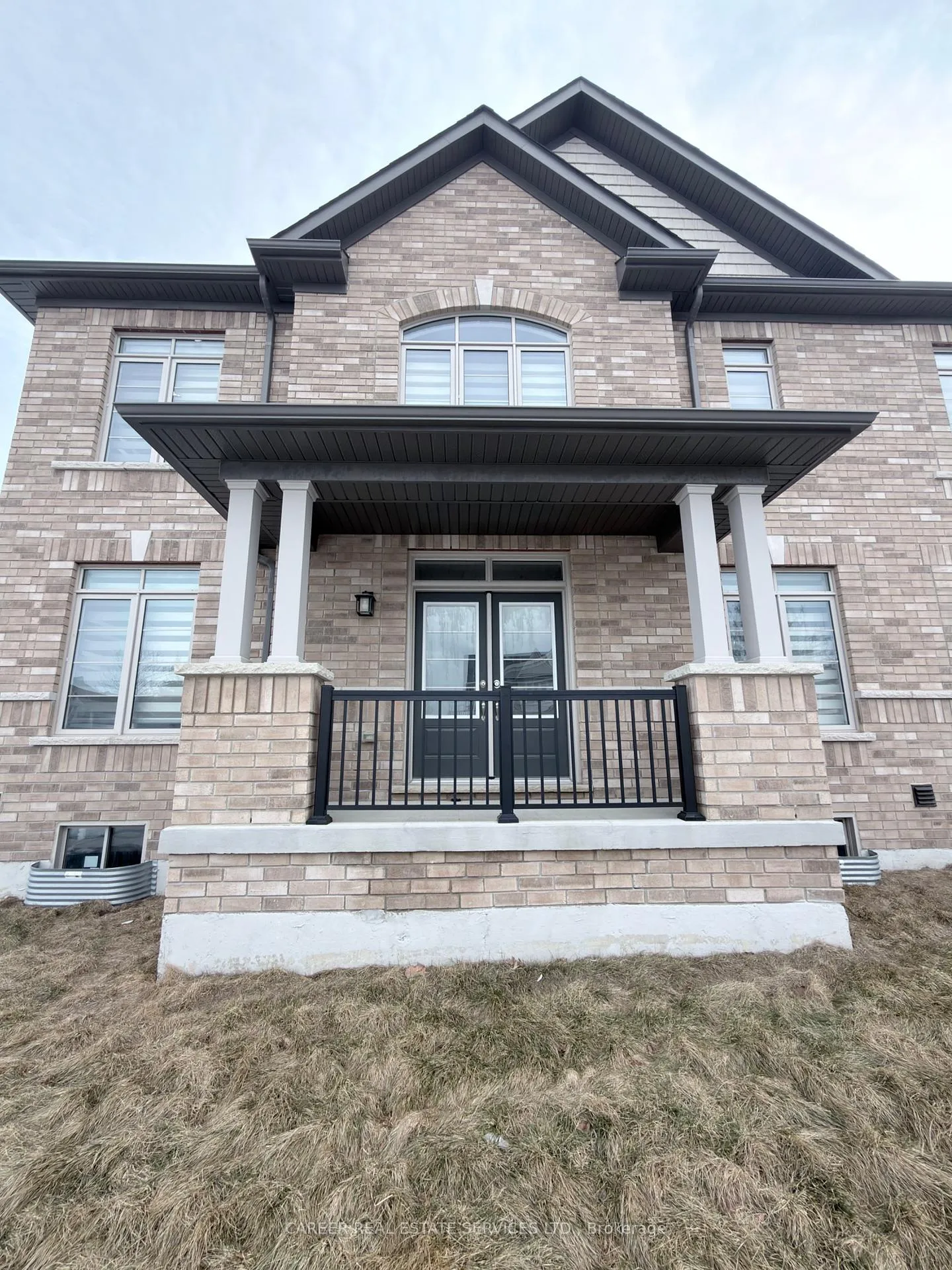 Photo 4 of 1 Waterfront Crescent, Whitby, Port Whitby — HOMEH