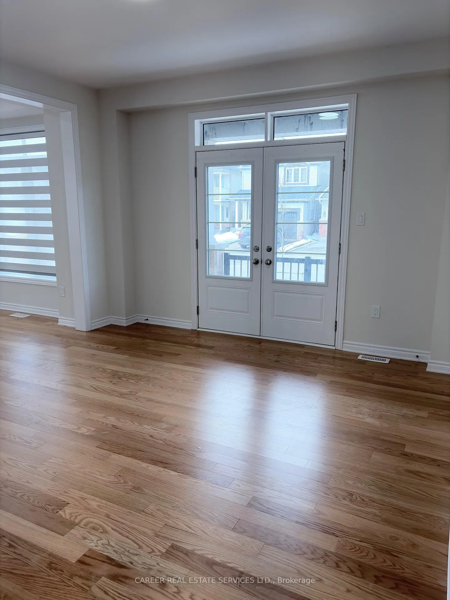 Photo 9 of 1 Waterfront Crescent, Whitby, Port Whitby — HOMEH