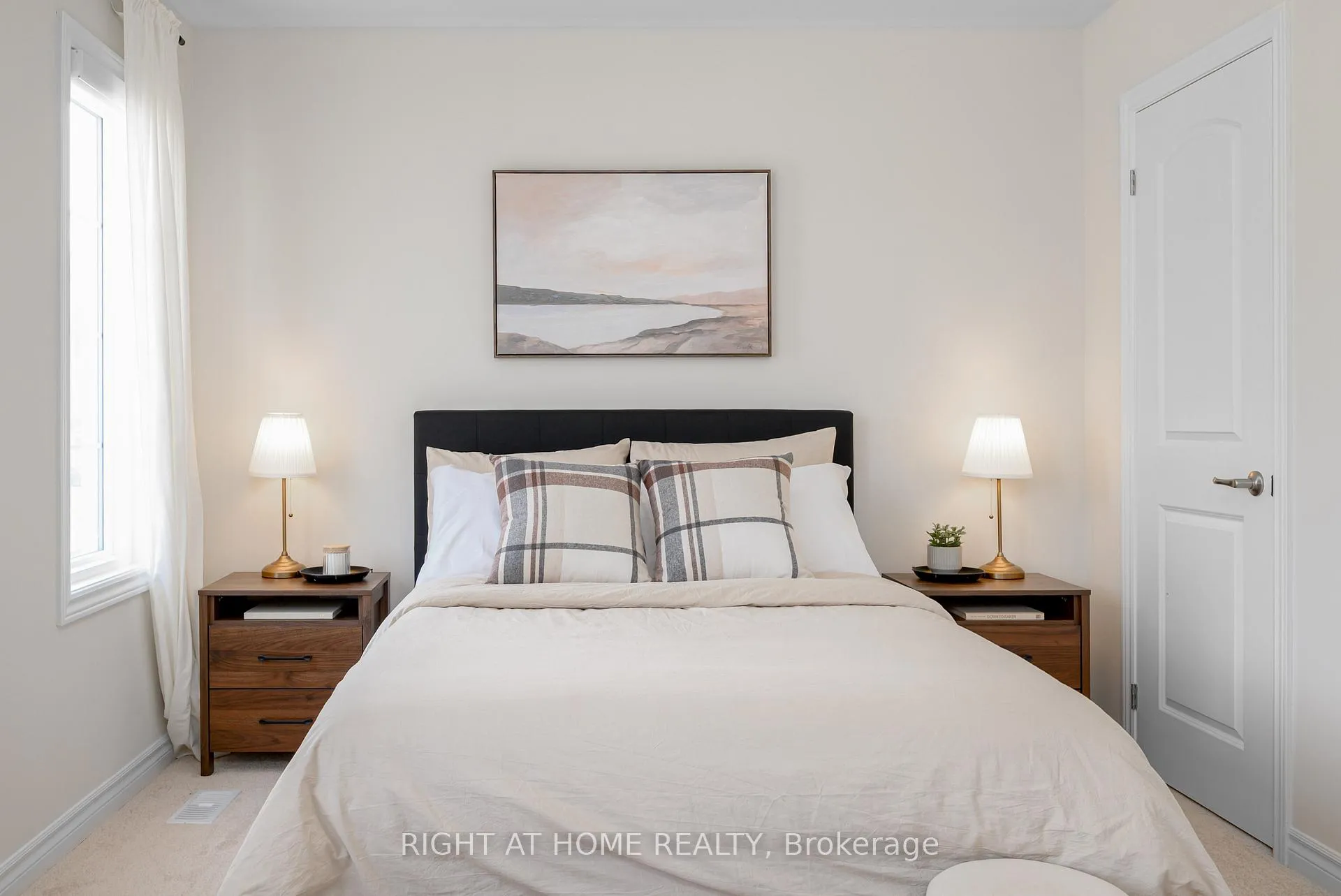 Photo 20 of Unit 300, 300 McEachern Lane, Gravenhurst, Muskoka (S) — HOMEH