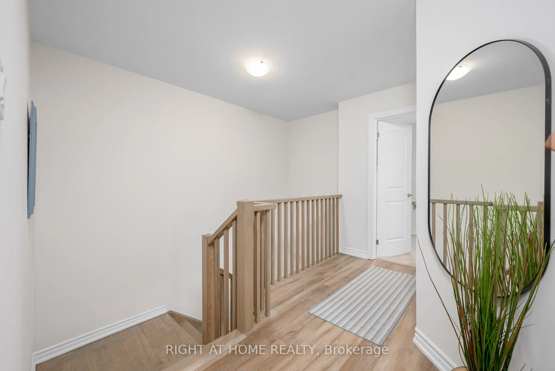 Photo 31 of Unit 300, 300 McEachern Lane, Gravenhurst, Muskoka (S) — HOMEH
