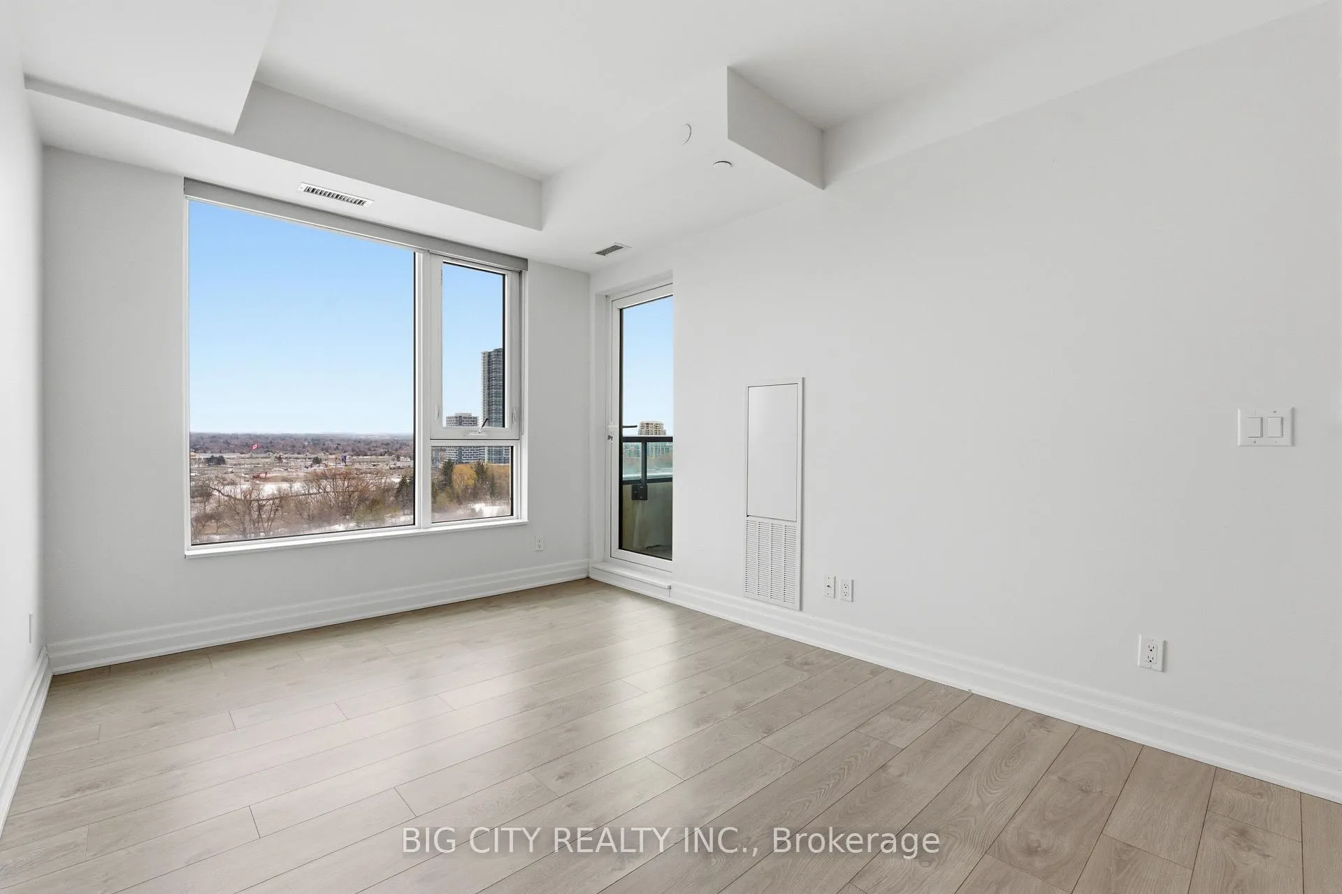 Photo 4 of Unit 1116, 8 Rouge Valley Drive, Markham, Unionville — HOMEH