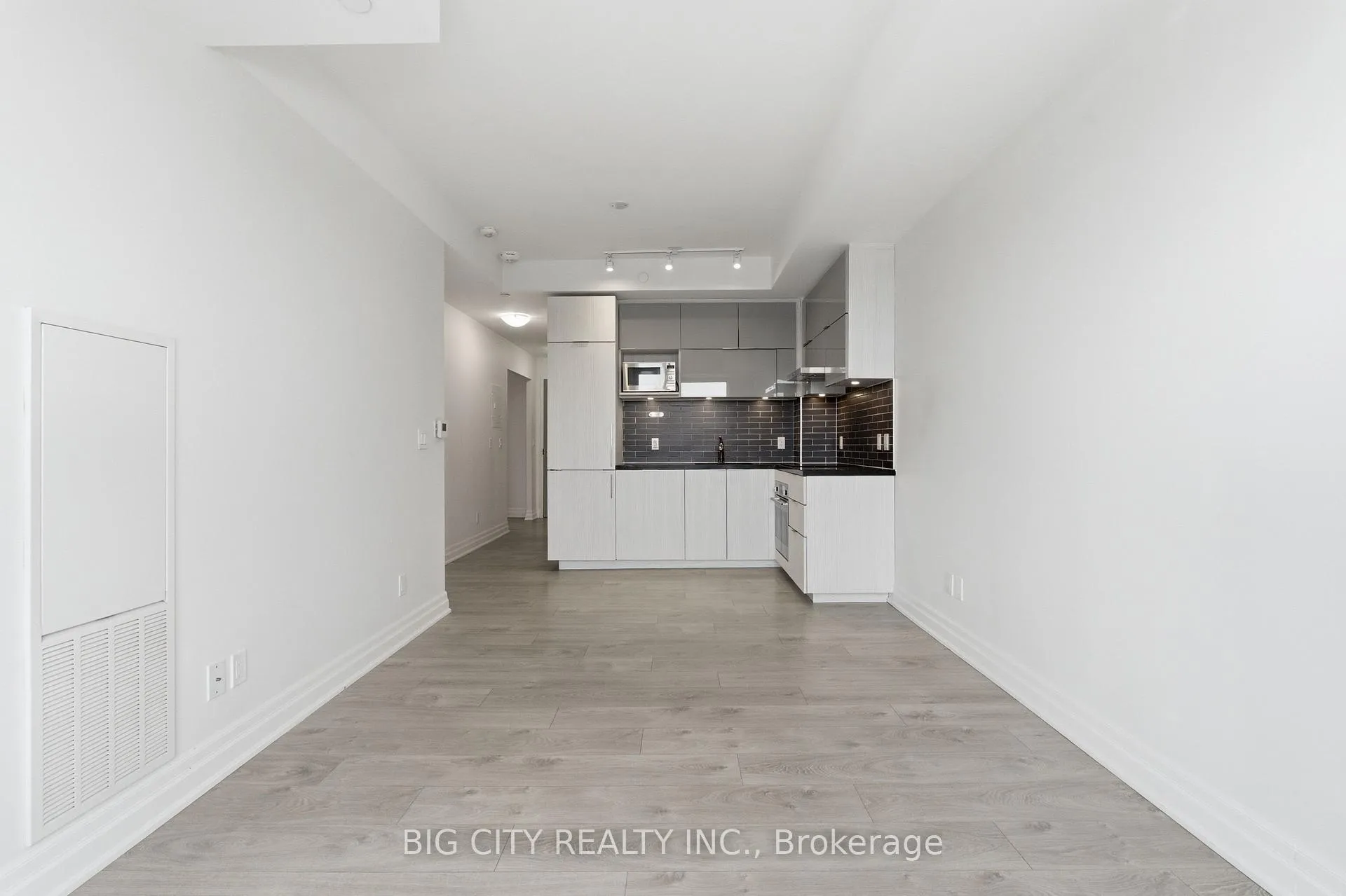 Photo 5 of Unit 1116, 8 Rouge Valley Drive, Markham, Unionville — HOMEH