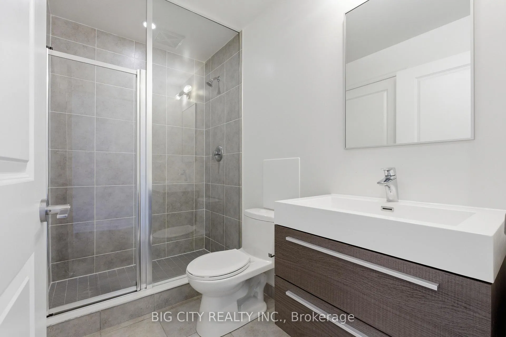Photo 11 of Unit 1116, 8 Rouge Valley Drive, Markham, Unionville — HOMEH