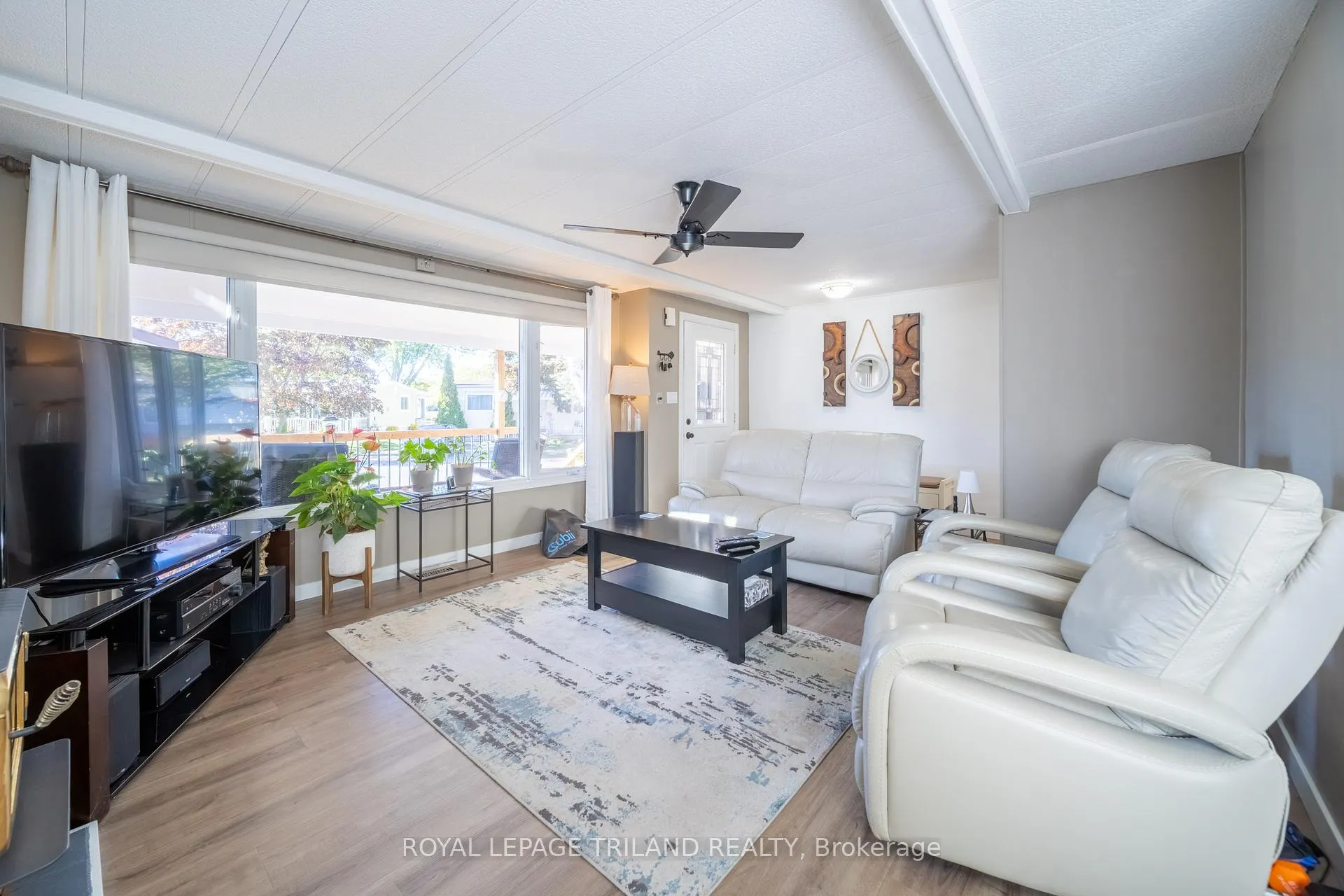 Photo 12 of 154 Pebble Beach Parkway, South Huron, Stephen — HOMEH