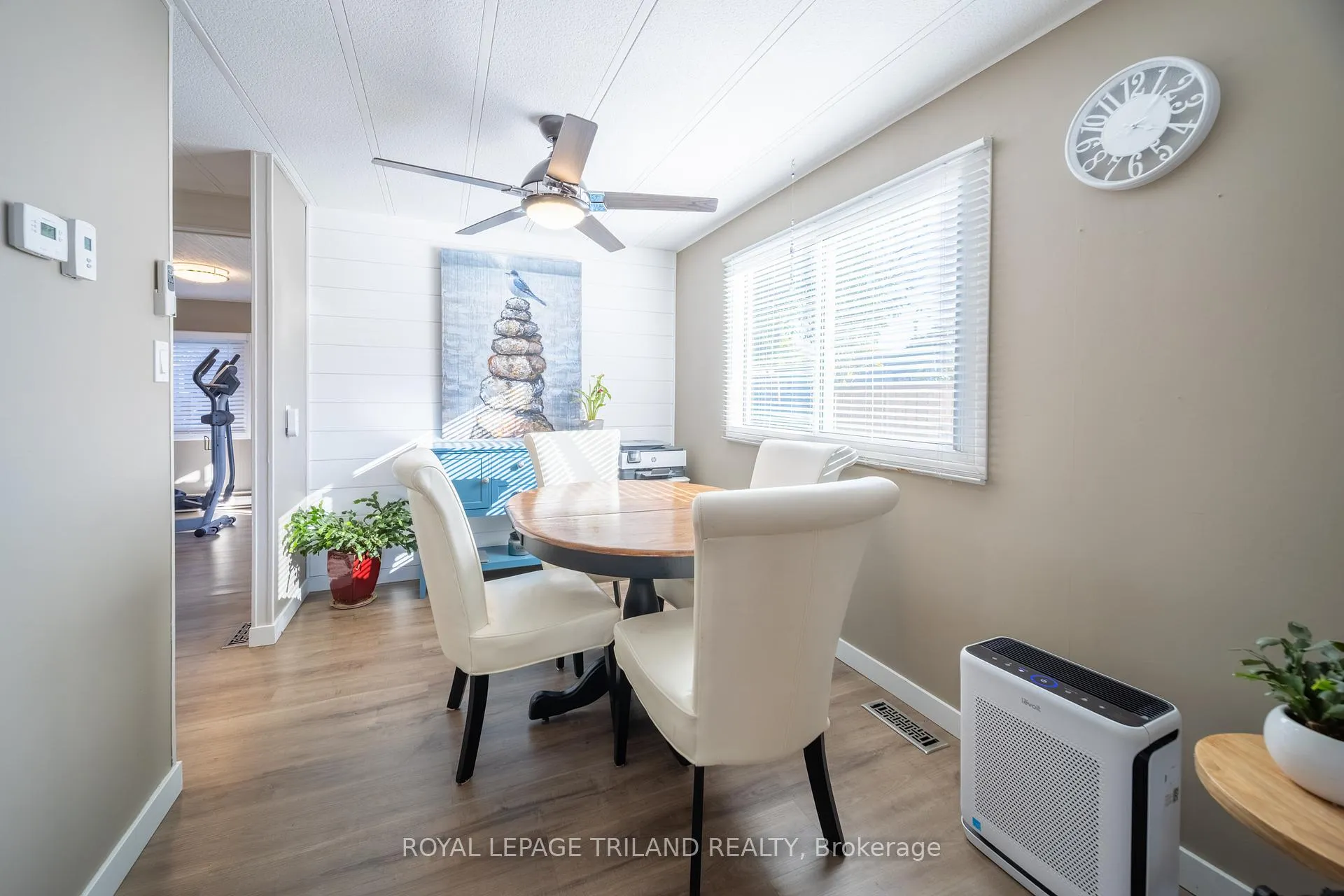 Photo 14 of 154 Pebble Beach Parkway, South Huron, Stephen — HOMEH